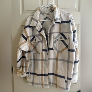 Ashley By 26 International Plaid Utility Jacket - White, Blue, Tan